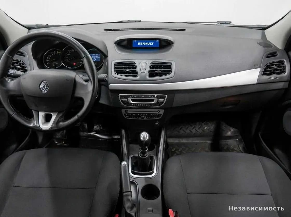 Renault Fluence 2013 с пробегом — фото 10