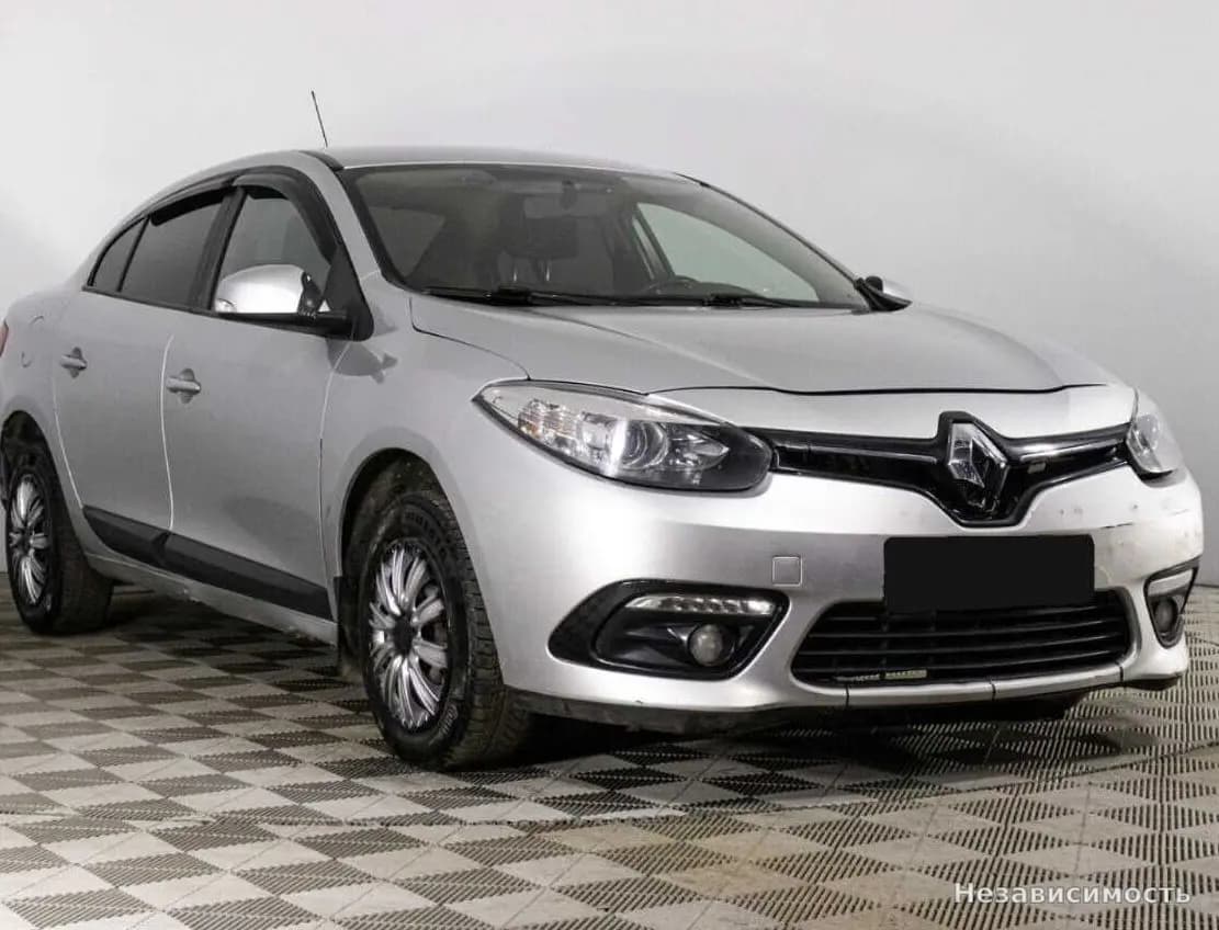 Renault Fluence 2014 с пробегом — фото 3