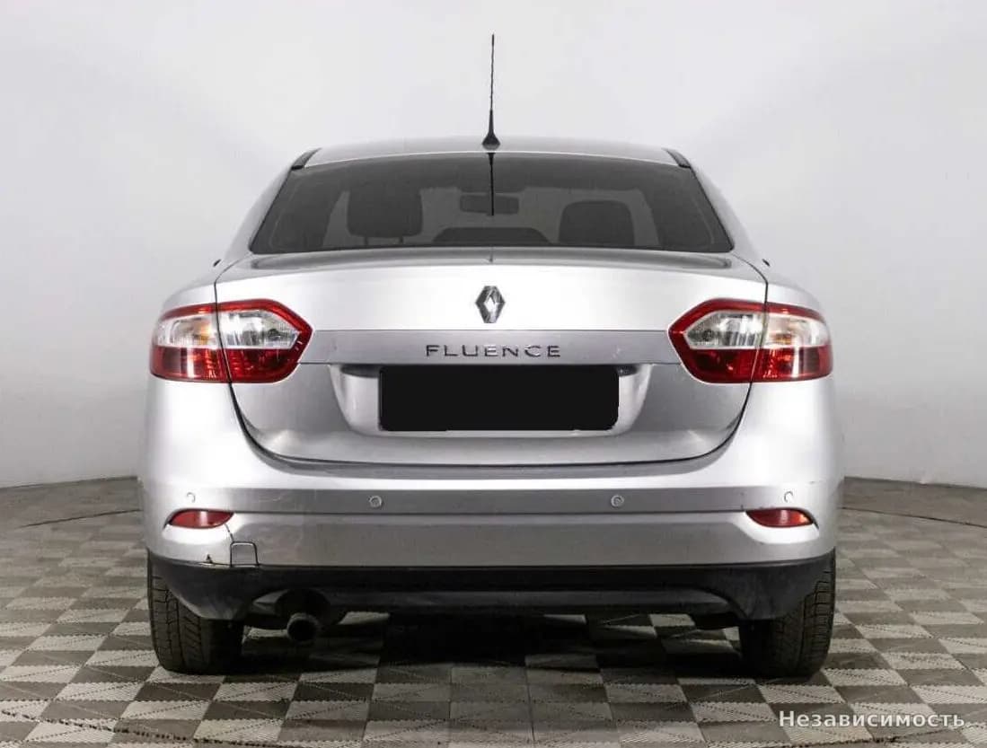 Renault Fluence 2014 с пробегом — фото 6