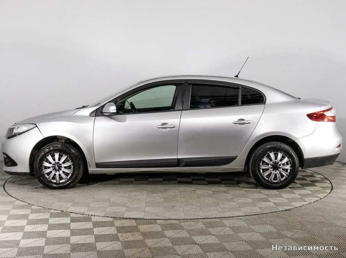 Renault Fluence 2014 с пробегом — фото 8