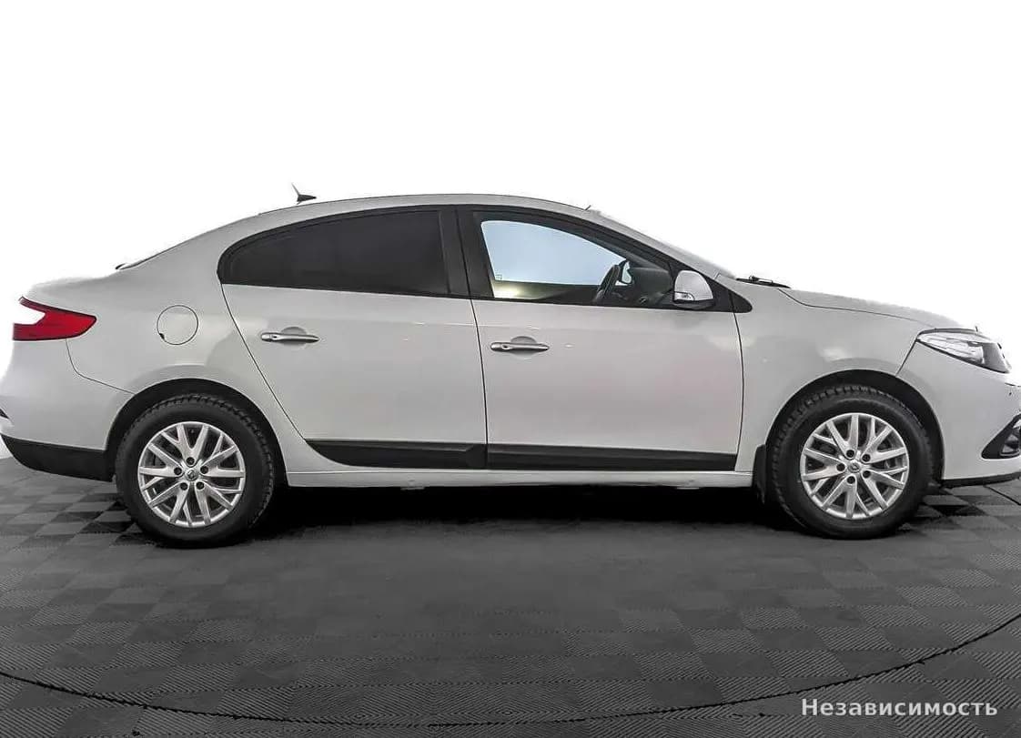 Renault Fluence 2013 с пробегом — фото 4