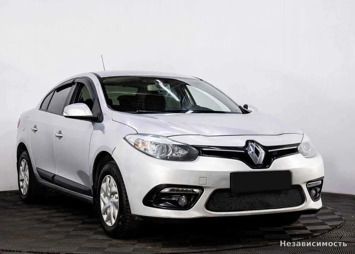 Renault Fluence 2013 с пробегом — фото 3