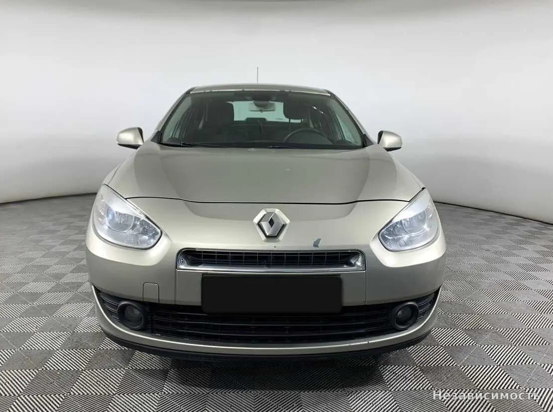 Renault Fluence 2013 с пробегом — фото 2