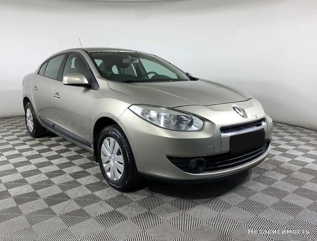 Renault Fluence 2013 с пробегом — фото 3