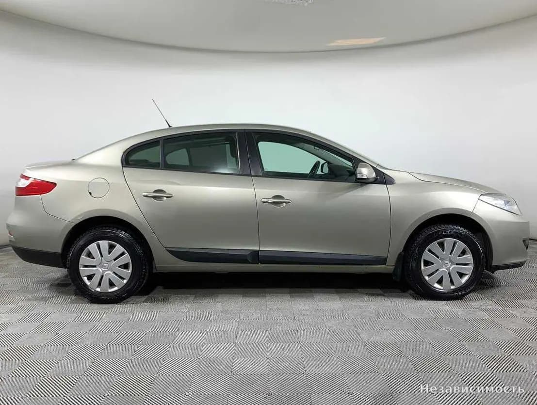 Renault Fluence 2013 с пробегом — фото 4