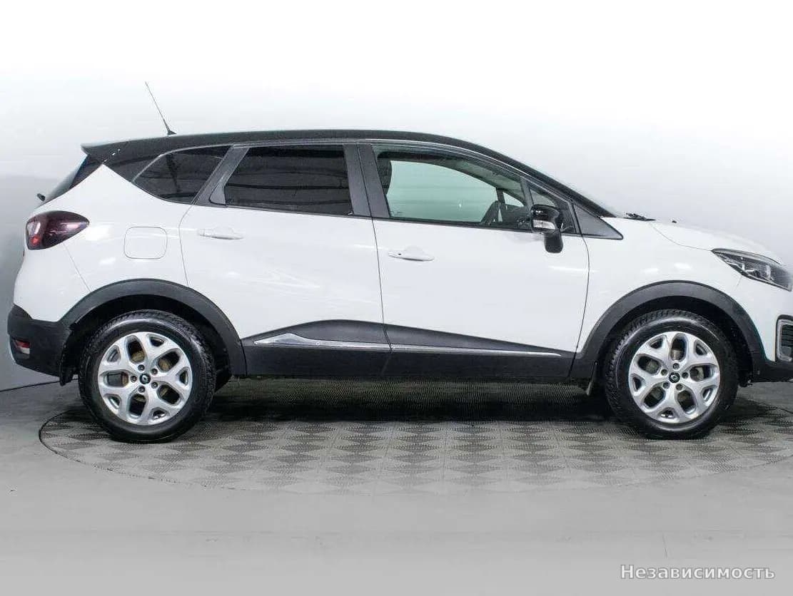 Renault Kaptur 2016 с пробегом — фото 4