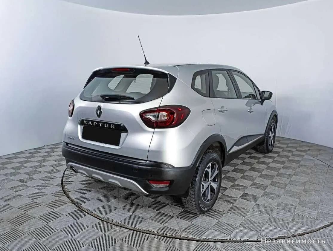 Renault Kaptur 2018 с пробегом — фото 5