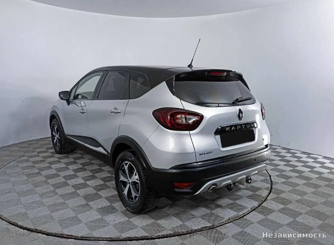 Renault Kaptur 2017 с пробегом — фото 7
