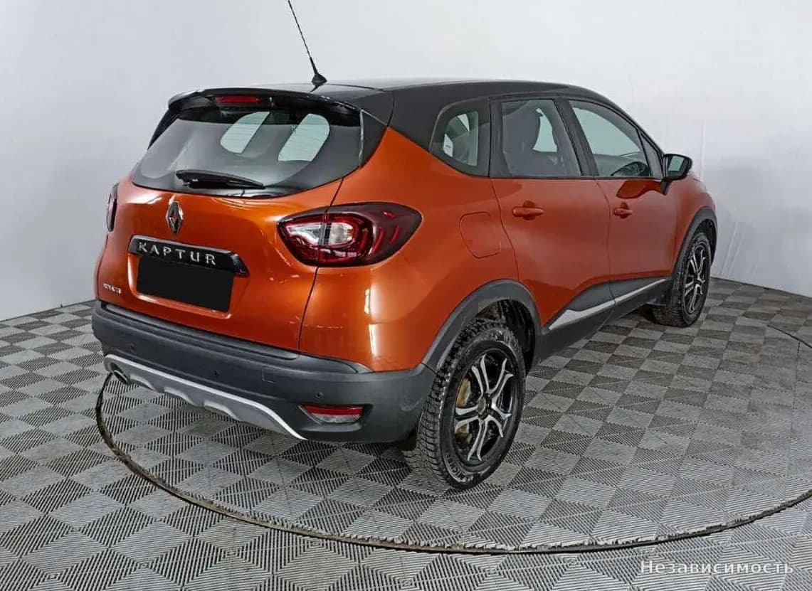 Renault Kaptur 2016 с пробегом — фото 5