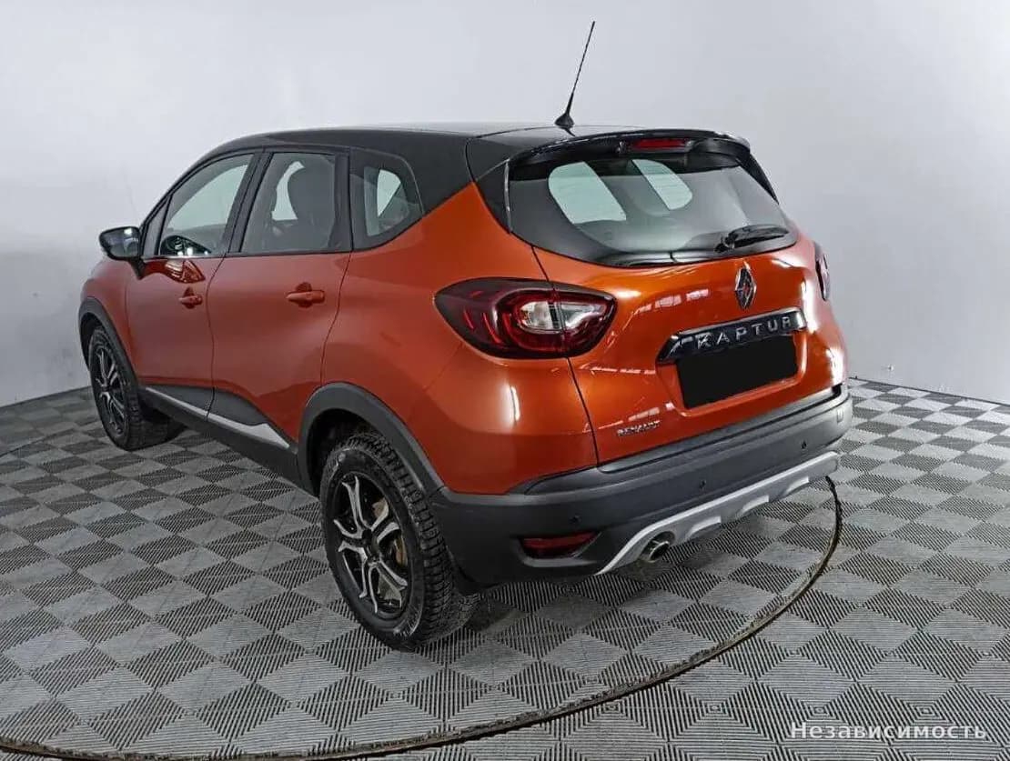 Renault Kaptur 2016 с пробегом — фото 7
