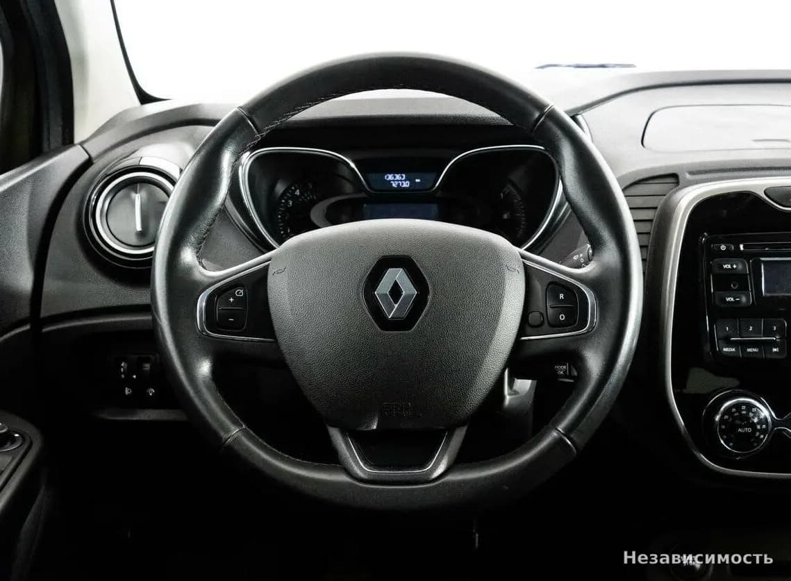 Renault Kaptur 2017 с пробегом — фото 10