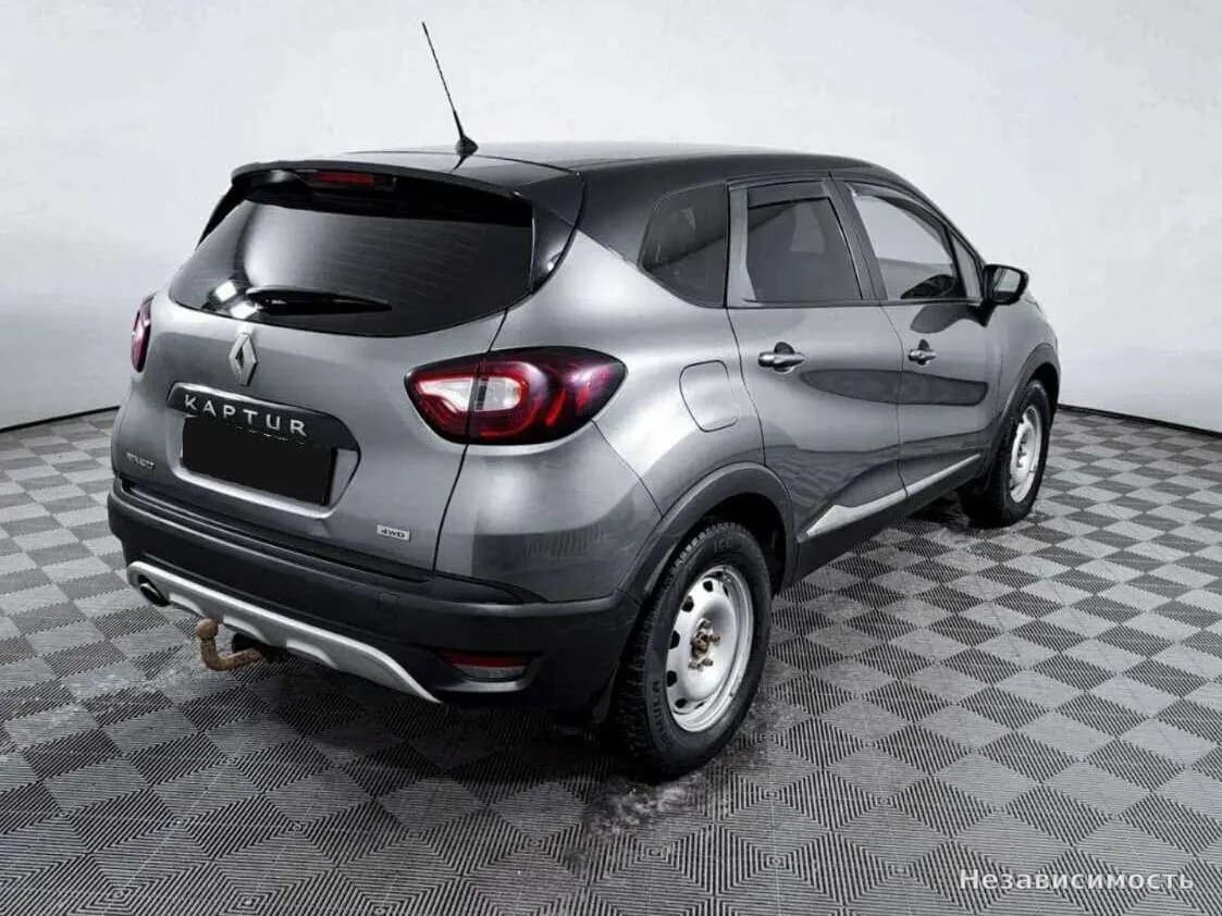 Renault Kaptur 2017 с пробегом — фото 5
