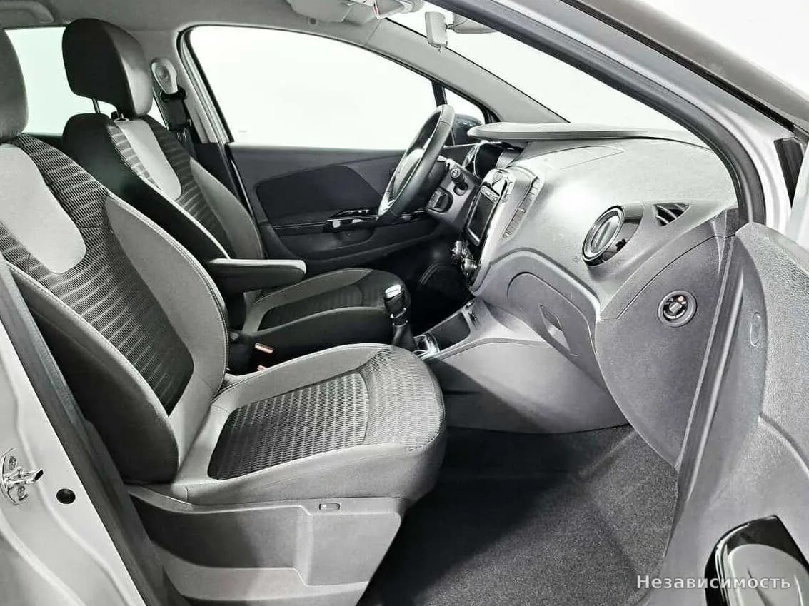 Renault Kaptur 2019 с пробегом — фото 7