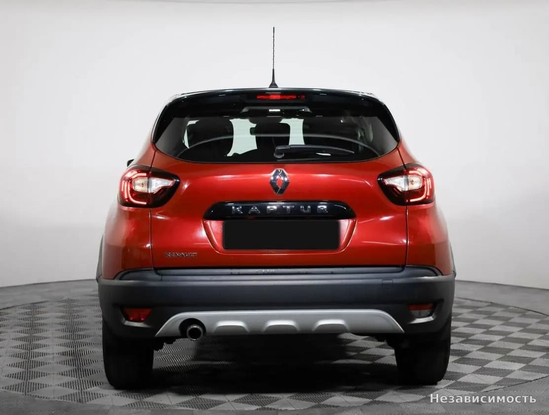 Renault Kaptur 2018 с пробегом — фото 4