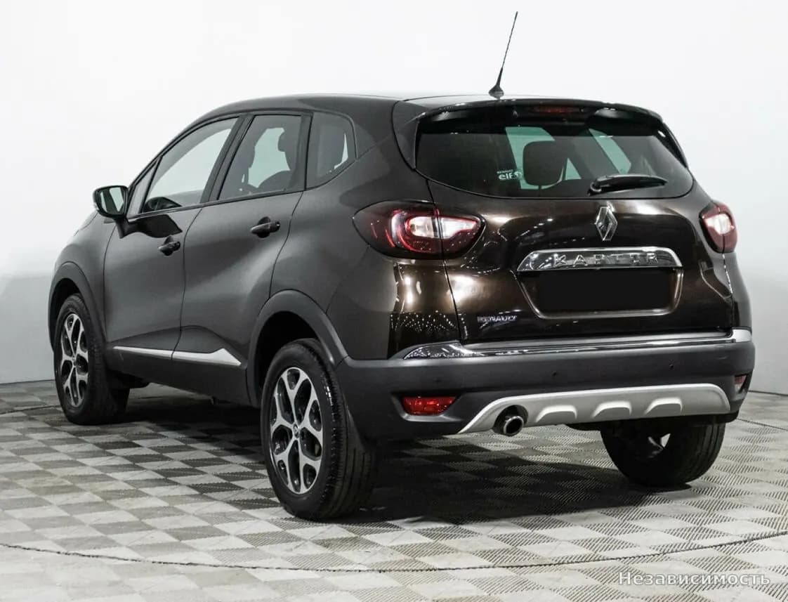 Renault Kaptur 2016 с пробегом — фото 7