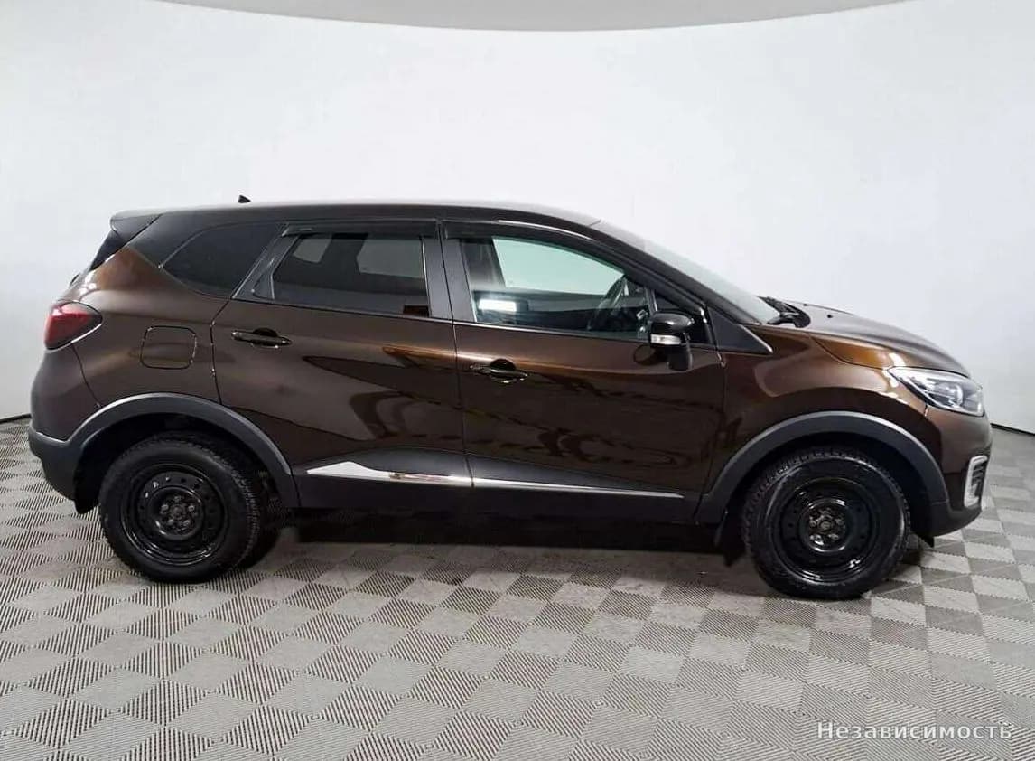 Renault Kaptur 2017 с пробегом — фото 4