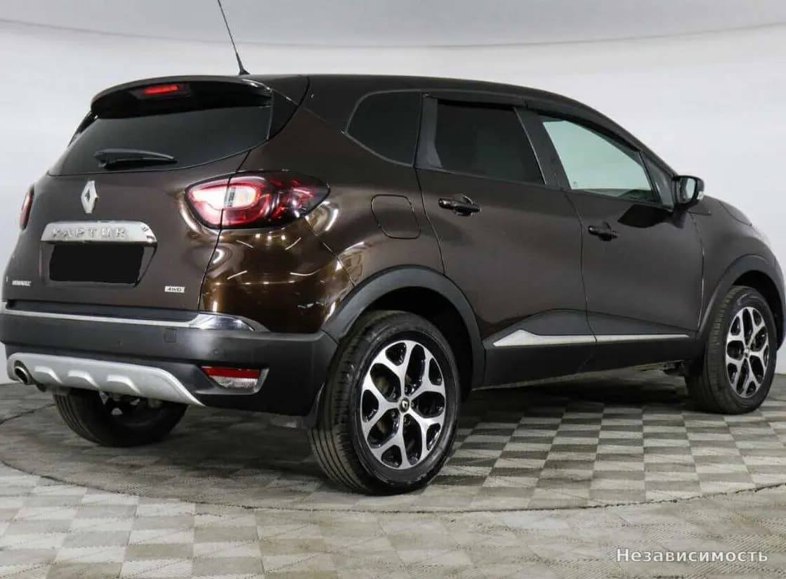 Renault Kaptur 2017 с пробегом — фото 5