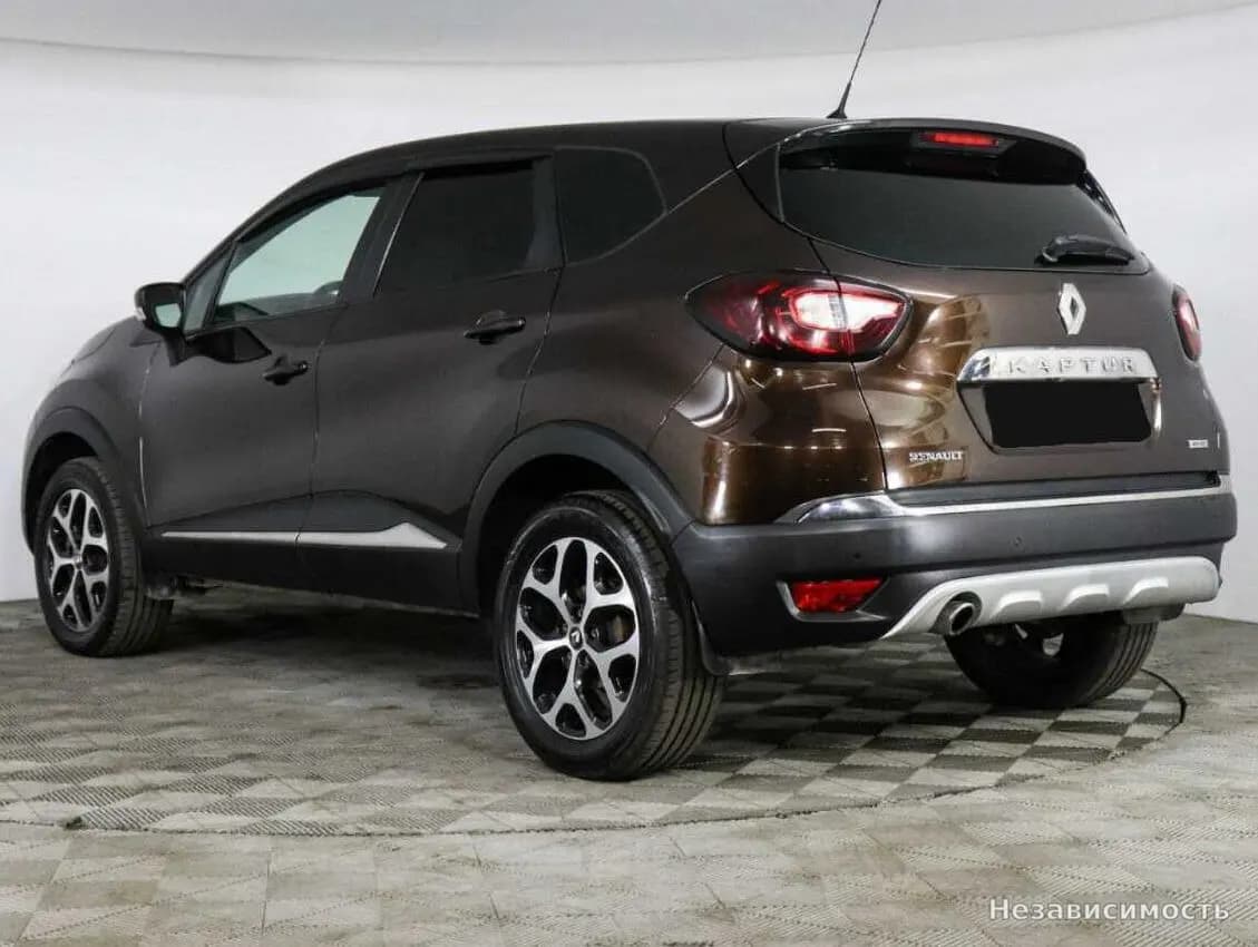 Renault Kaptur 2017 с пробегом — фото 7