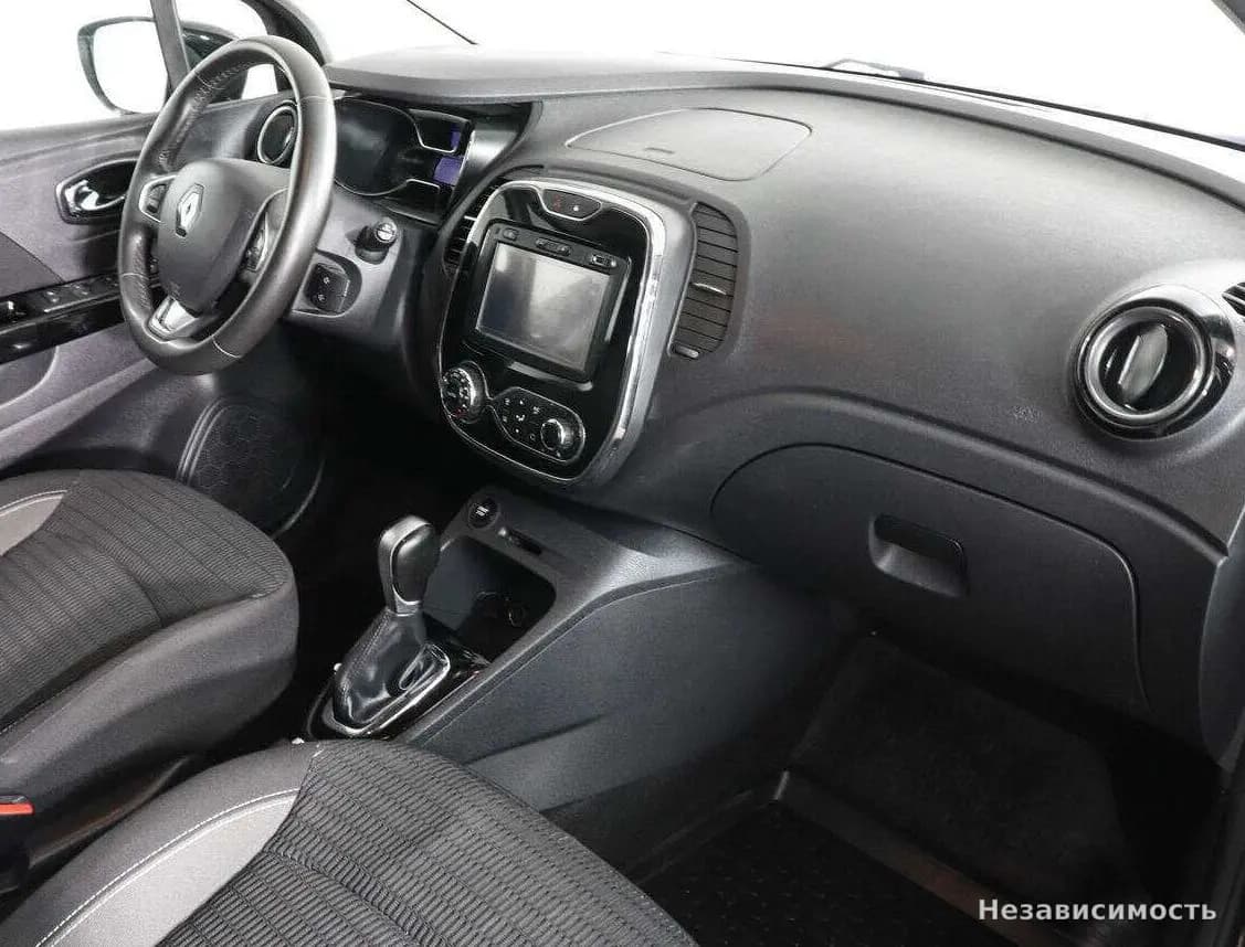 Renault Kaptur 2017 с пробегом — фото 10