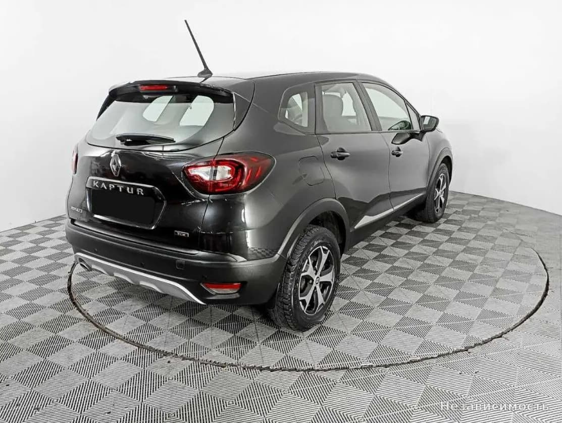 Renault Kaptur 2020 с пробегом — фото 5