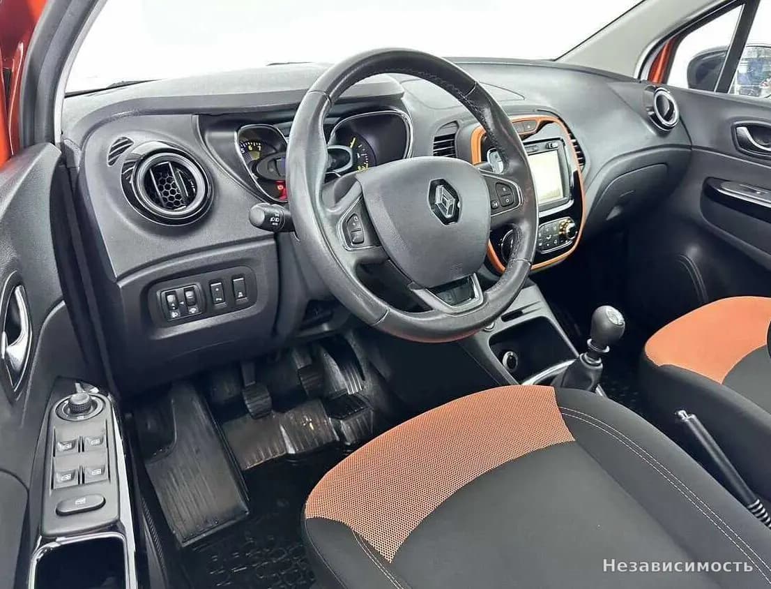 Renault Kaptur 2016 с пробегом — фото 8