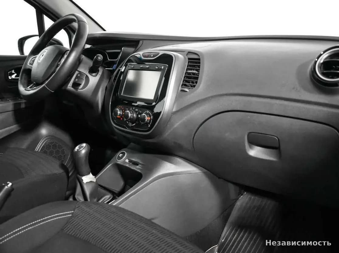 Renault Kaptur 2016 с пробегом — фото 9
