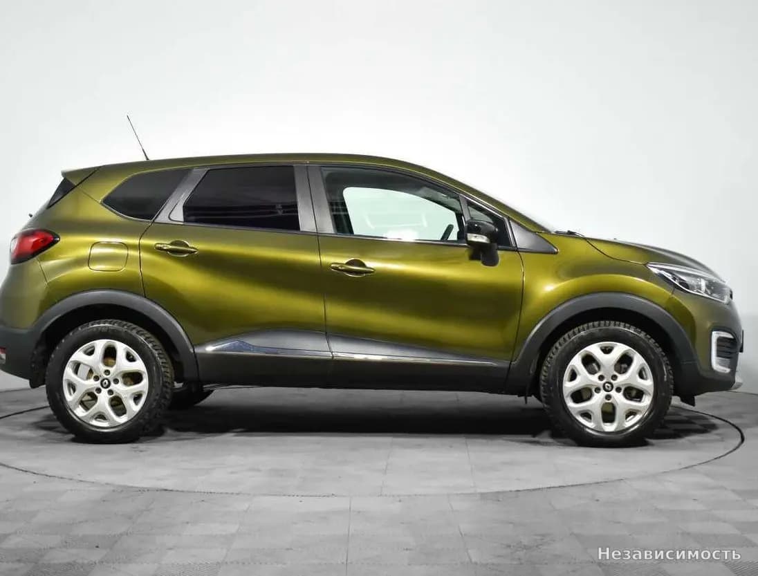 Renault Kaptur 2016 с пробегом — фото 4