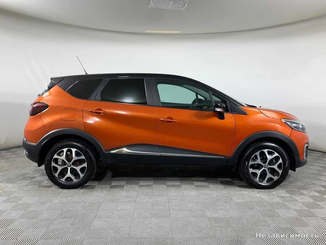 Renault Kaptur 2018 с пробегом — фото 4