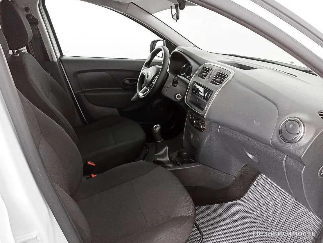 Renault Logan 2018 с пробегом — фото 9