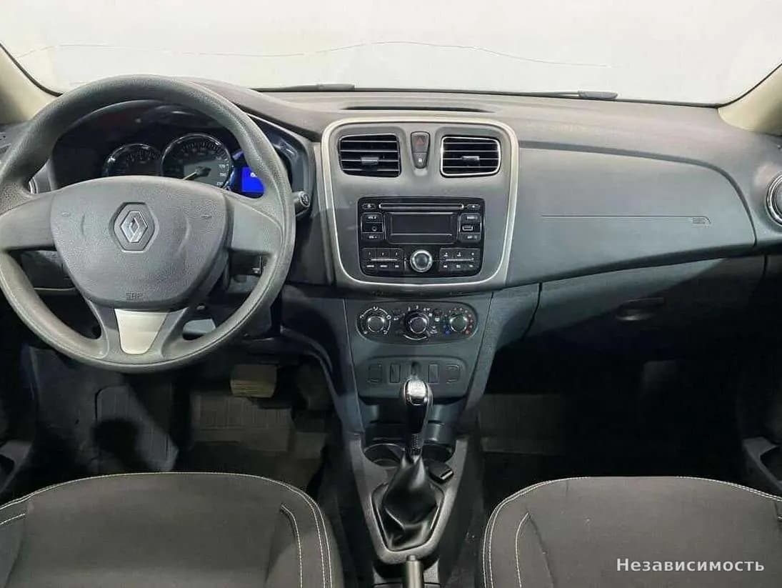 Renault Logan 2016 с пробегом — фото 9