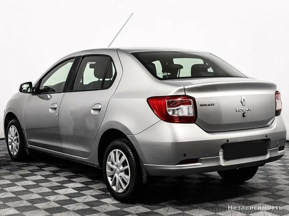Renault Logan 2016 с пробегом — фото 7