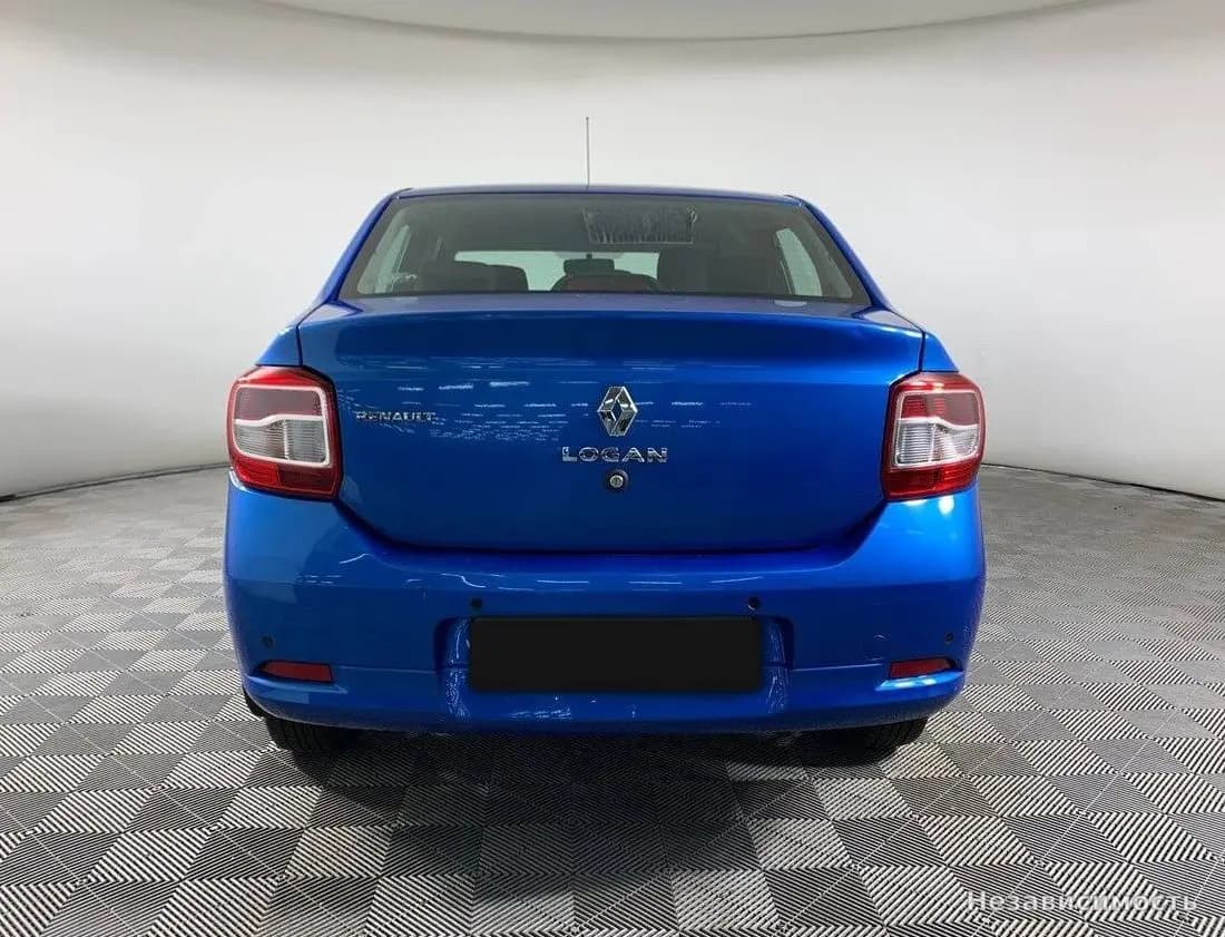 Renault Logan 2015 с пробегом — фото 6