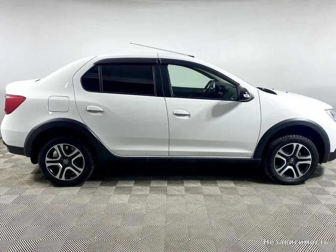 Renault Logan 2021 с пробегом — фото 3