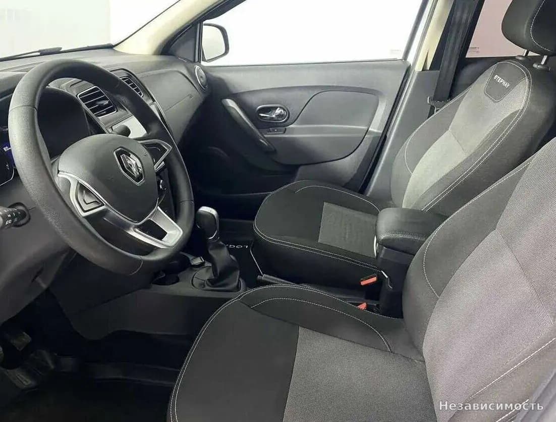 Renault Logan 2021 с пробегом — фото 5