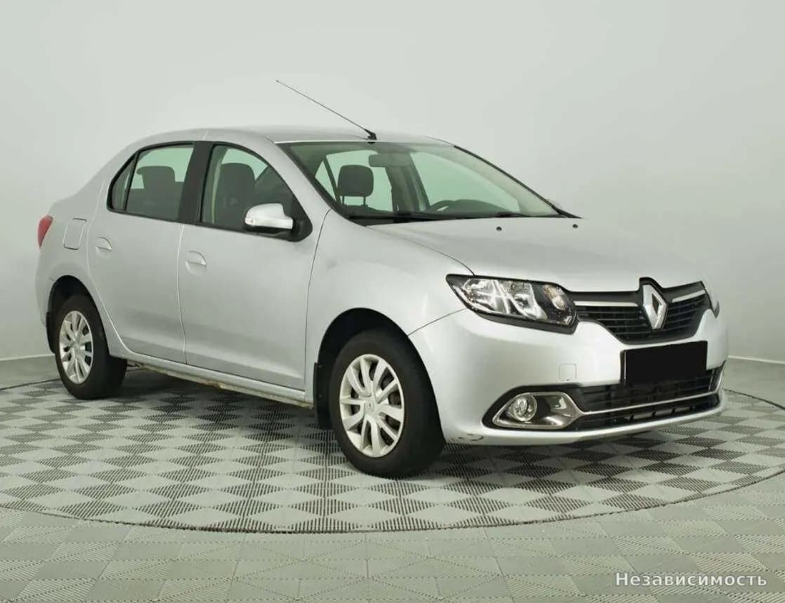 Renault Logan 2015 с пробегом — фото 3