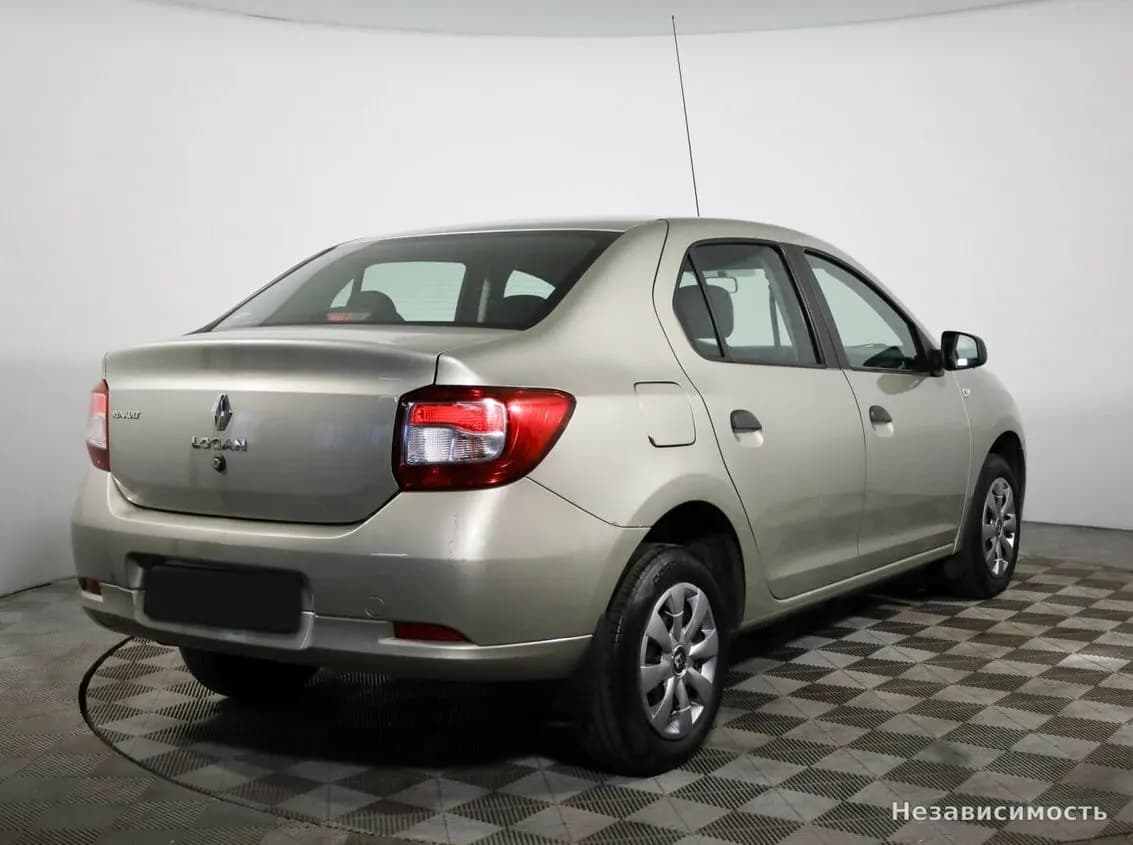 Renault Logan 2015 с пробегом — фото 5