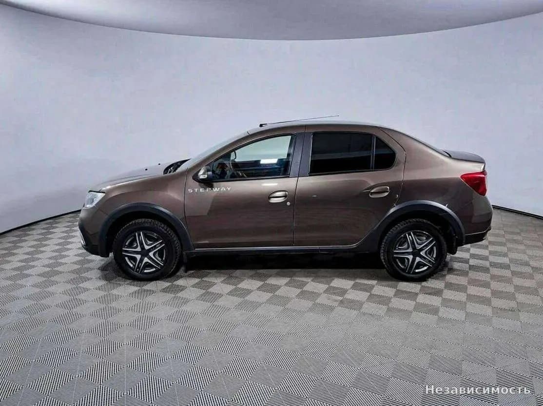 Renault Logan 2019 с пробегом — фото 8