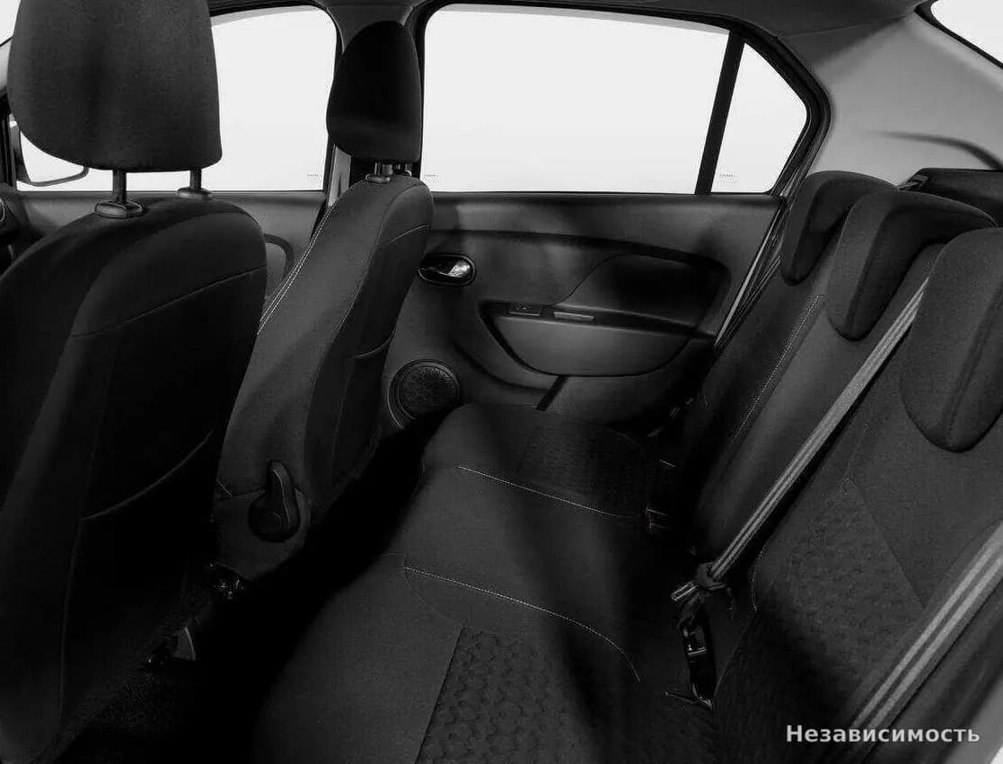 Renault Logan 2017 с пробегом — фото 10