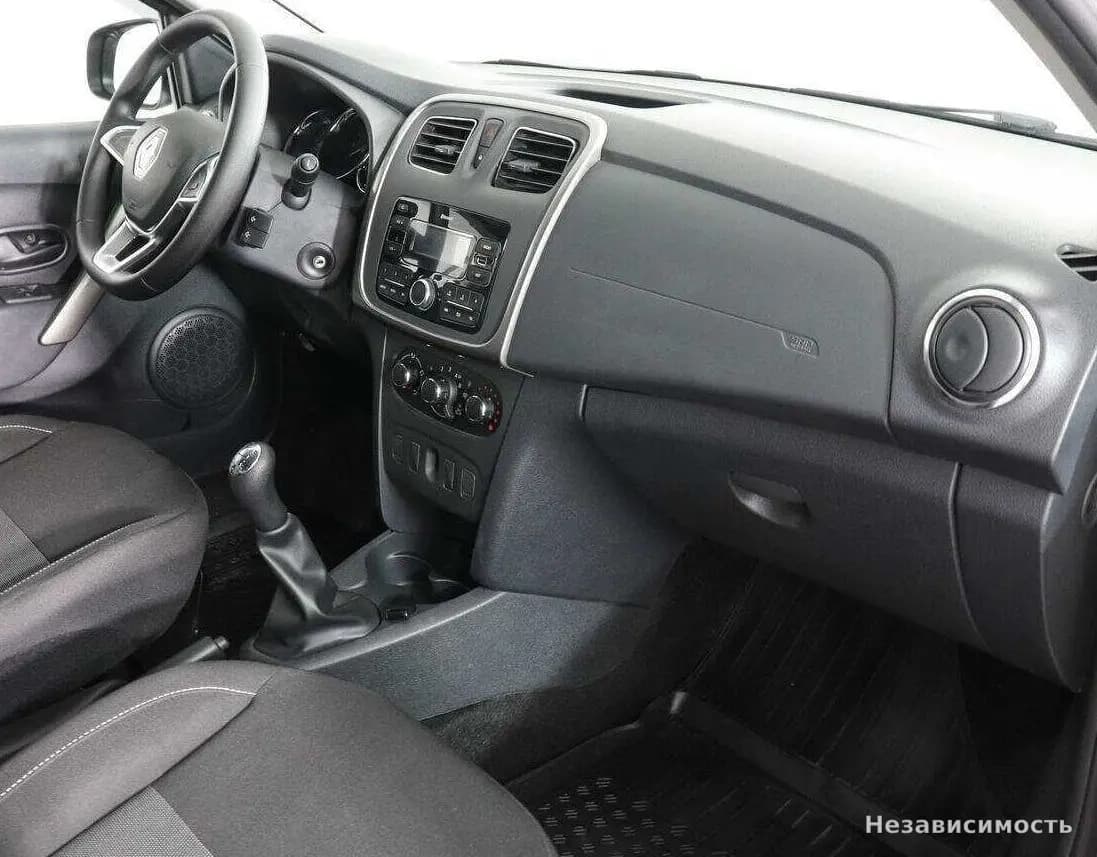 Renault Logan 2019 с пробегом — фото 10