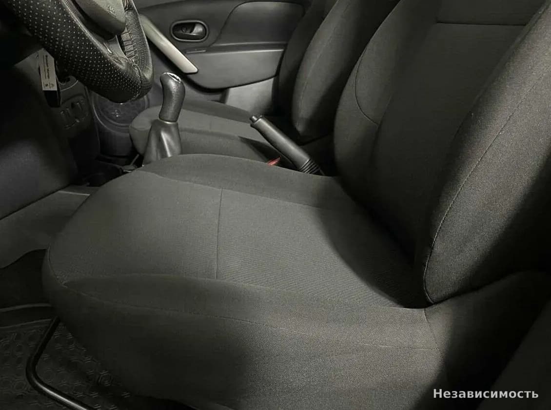 Renault Logan 2018 с пробегом — фото 10