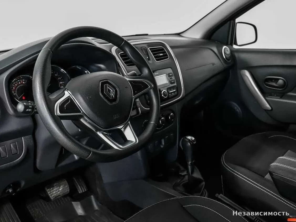 Renault Logan 2021 с пробегом — фото 9