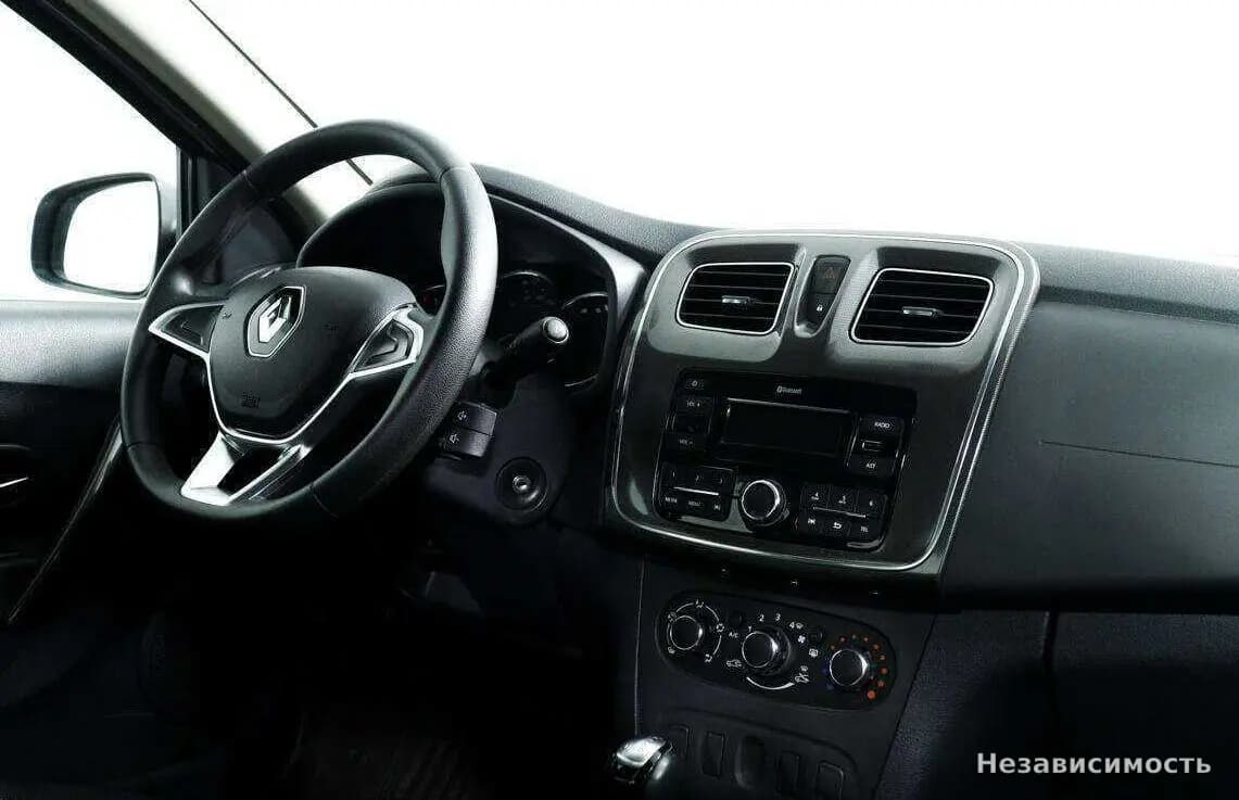 Renault Logan 2020 с пробегом — фото 9