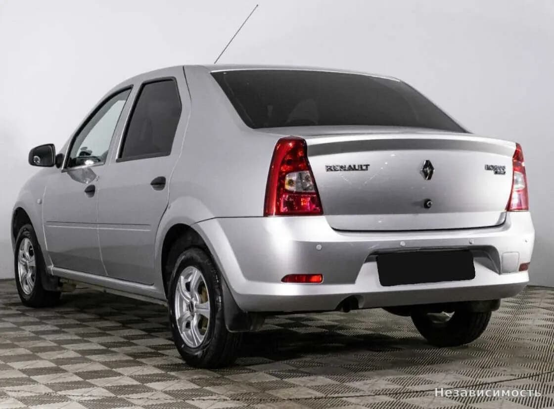 Renault Logan 2014 с пробегом — фото 7
