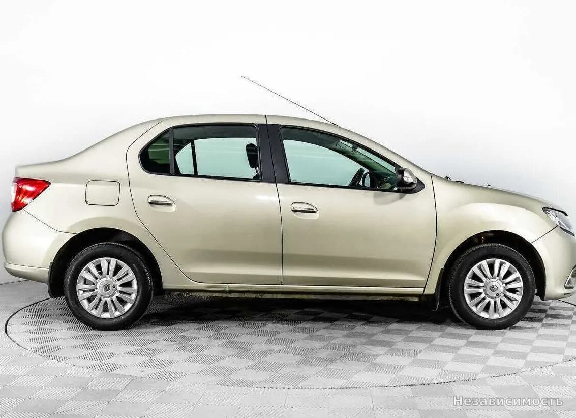 Renault Logan 2014 с пробегом — фото 4