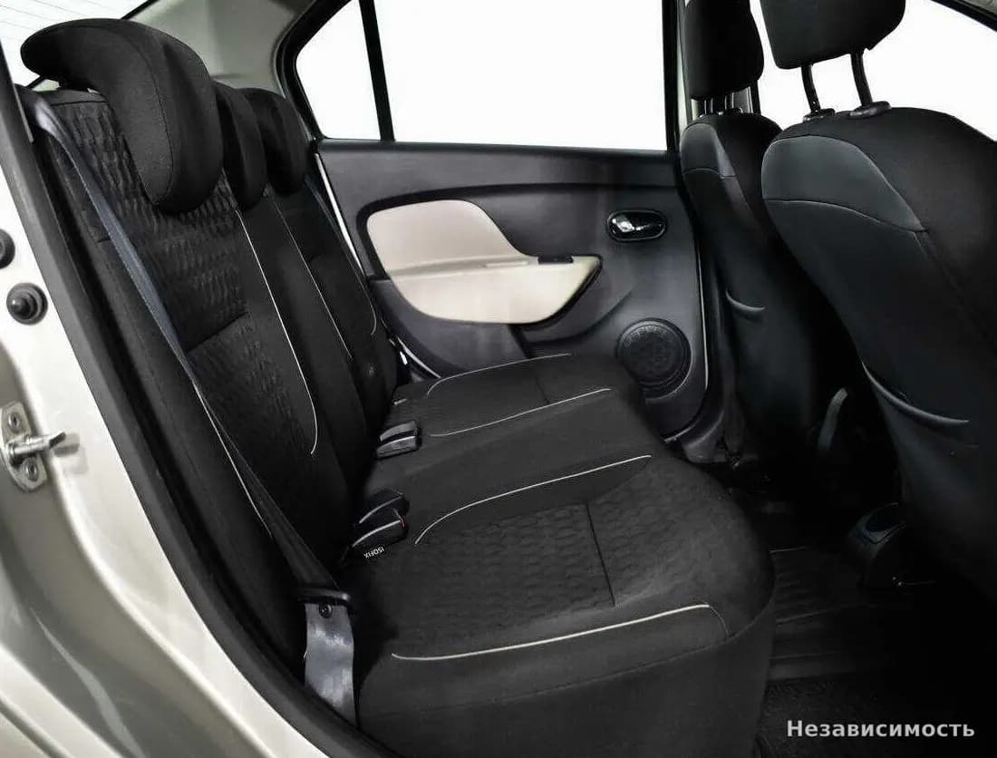 Renault Logan 2014 с пробегом — фото 10