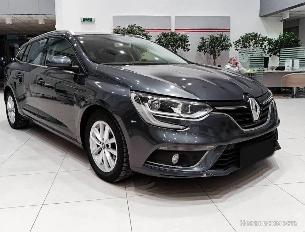 Renault Megane 2019 с пробегом — фото 3