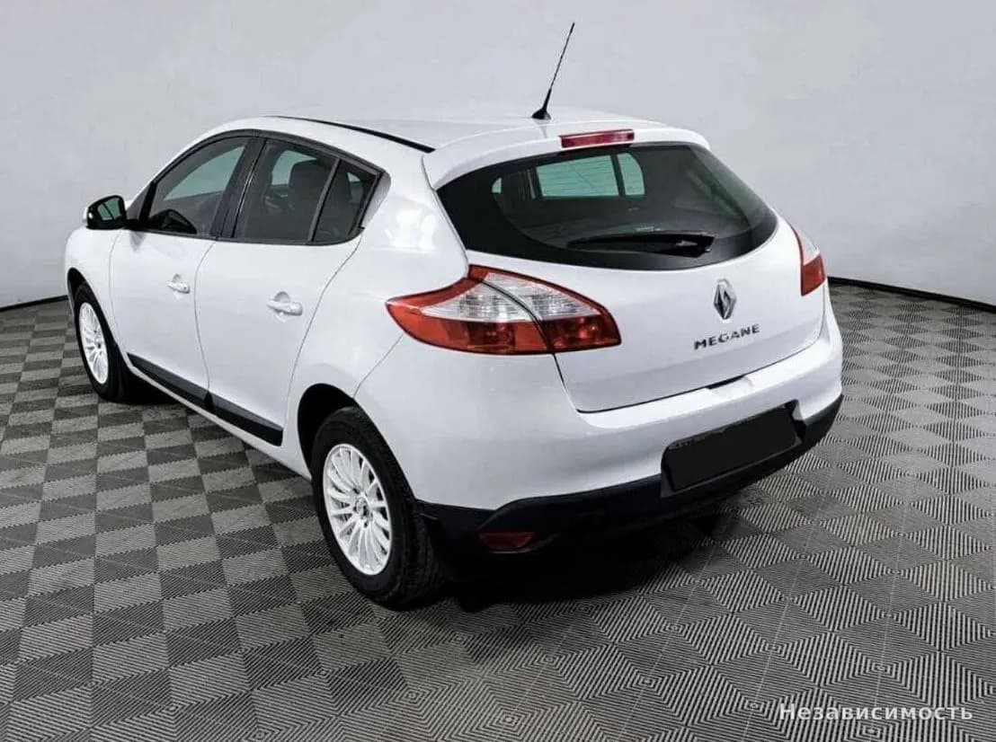 Renault Megane 2013 с пробегом — фото 7