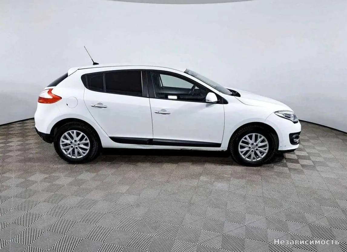 Renault Megane 2014 с пробегом — фото 4