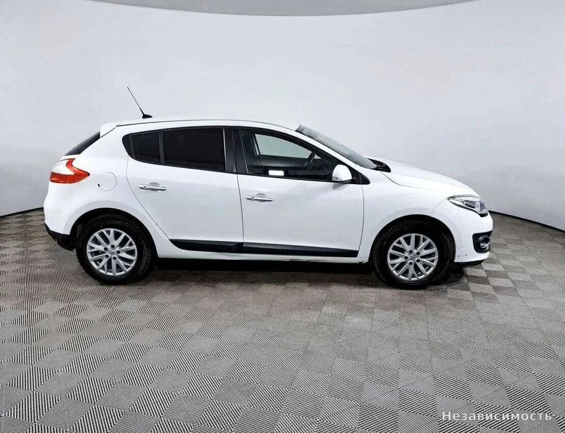Renault Megane 2014 с пробегом — фото 5