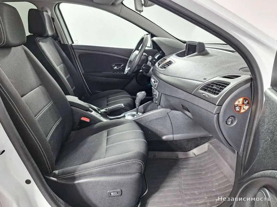 Renault Megane 2014 с пробегом — фото 9